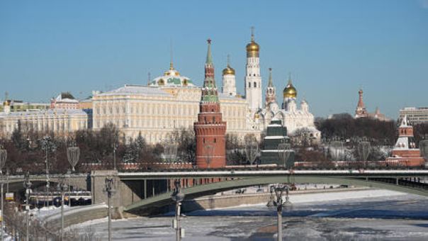 В Кремле отреагировали на слухи о бегстве экс-помощника президента Суркова