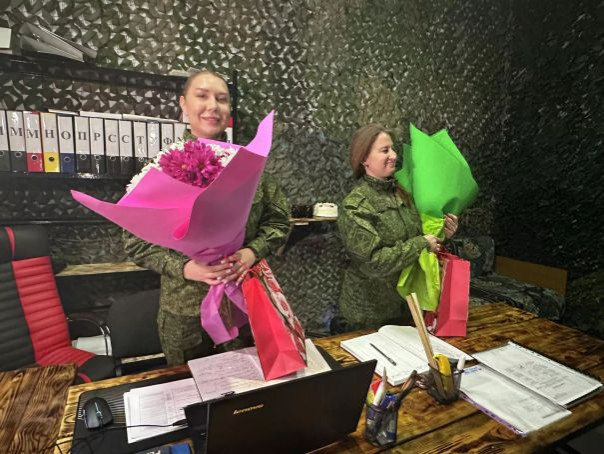 "Восьмое марта отмечаем на войне". Как служат женщины в зоне СВО