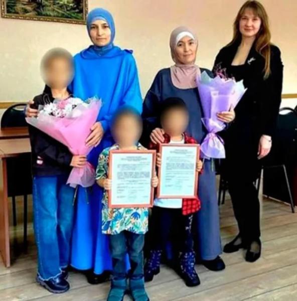 Приезжим в хиджабах - квартиры, коренным россиянам - ничего: что произошло с уголовным делом после скандала в Сердобске⁠