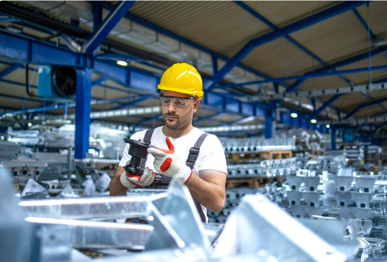 Завод-производитель металлических изделий: где железо обретает душу