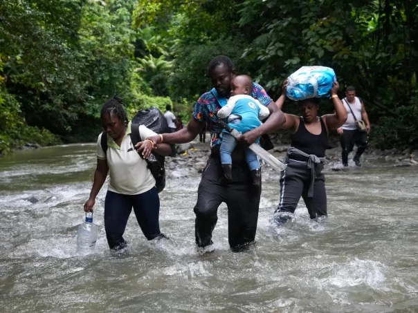 Байден и Чавес поговорили о миграции и разошлись