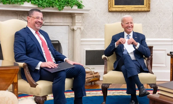 Байден и Чавес поговорили о миграции и разошлись