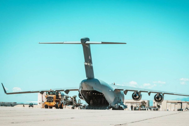 Байден в Киеве: шоу маст гоу он