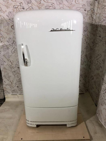 Больше хороших товаров. О товарном "изобилии" при СССР и его распределении