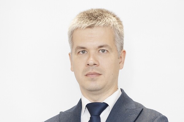 Дмитрий Чернышенко поручил Минпромторгу и Минцифры подготовить предложения по субсидированию части затрат предприятий на внедрение российского ПО