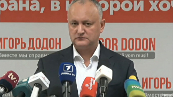 Додон призвал коллег по Соцпартии поддержать антиправительственные протесты