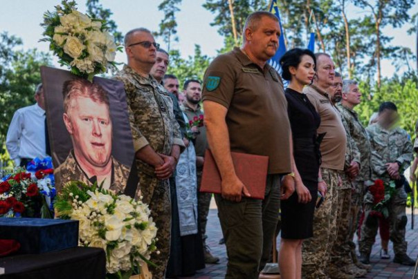 Дорога забвения: Кто из американских вояк вступил в подземную армию на Украине