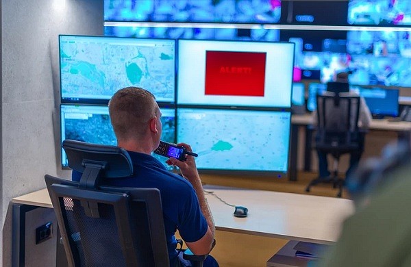 Госвласти велели хакерам вернуть краденые данные и сдаться