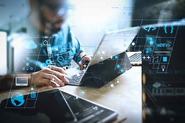 Из российской ИТ-компании массово увольняют сотрудников по совету Big Data