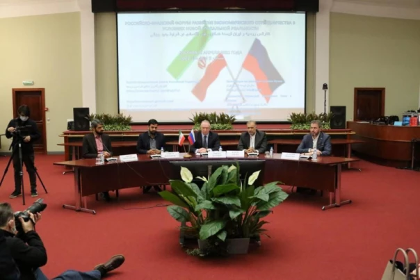 &laquo;Из варяг в персы&raquo;: Россия и Иран активизируют работу над альтернативой Суэцкому каналу