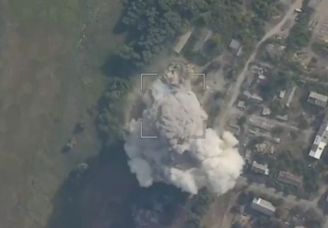 Красивое: В Харьковской области авиабомбой ФАБ ВС РФ уничтожили командный пункт ВСУ