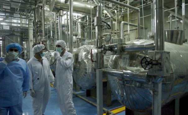 Кто быстрее может создать атомную бомбу: Иран или Япония?