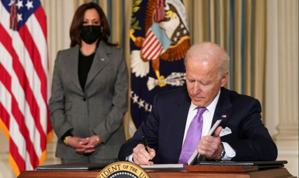 Кто определяет внешнюю политику США?