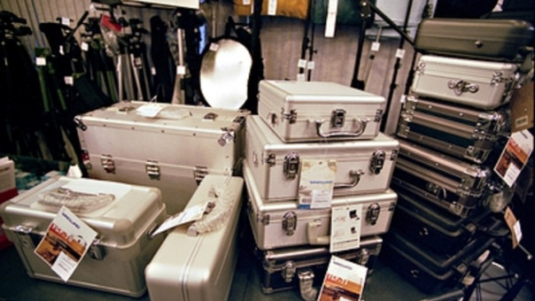 Куда сбежали с Украины олигархи: источник отследил путь Ахметова и других