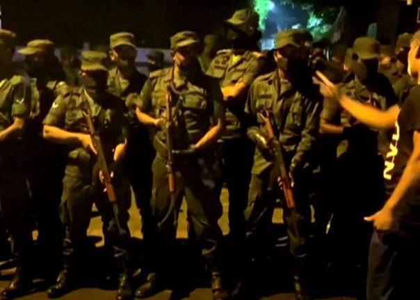 &laquo;Майдан&raquo; в Шри-Ланке: протестующие штурмовали дворец президента