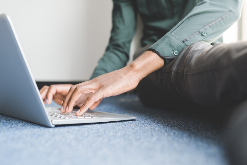 На картах Mastercard можно не вводить PIN-код, выдав их за Visa