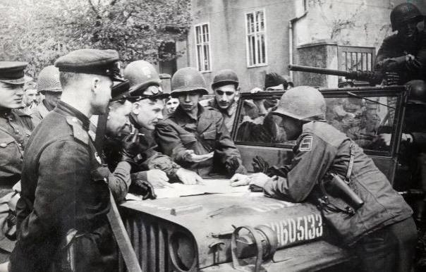 "Не сразу поняли". Как встреча на Эльбе едва не закончилась трагедией