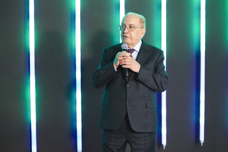 Нейросеть визуализировала героев ВОВ: мультимедийный проект в МГУ