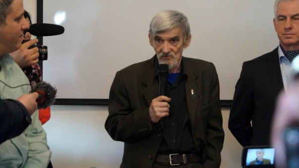 Несколько простых вопросов защитникам педофила Дмитриева. Голос Мордора