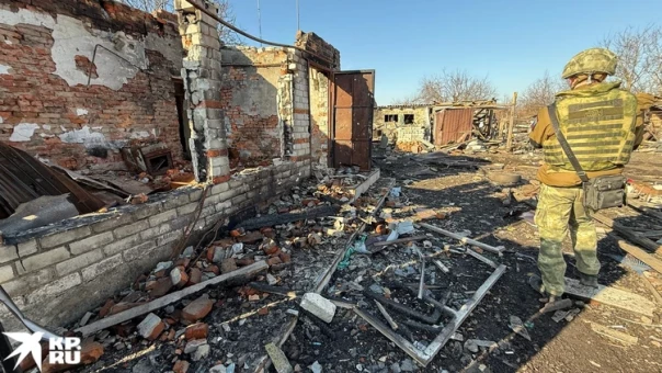 Освобождение Курской области пошло так лихо, что наших штурмовиков приходится притормаживать. Враг-то еще огрызается