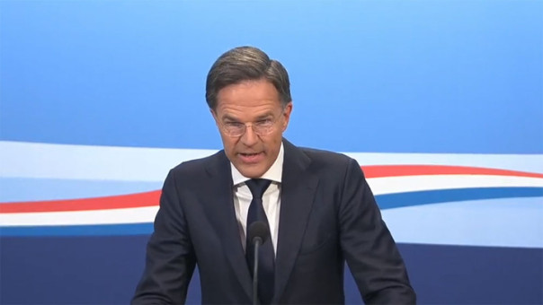 Премьер Нидерландов Рютте подал в отставку