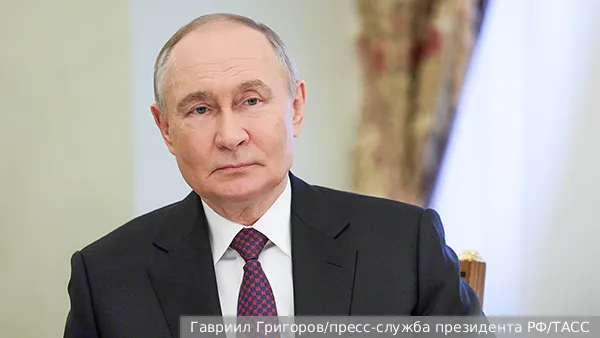 Путин рассказал о борьбе с желанием кому-нибудь &laquo;врезать&raquo;