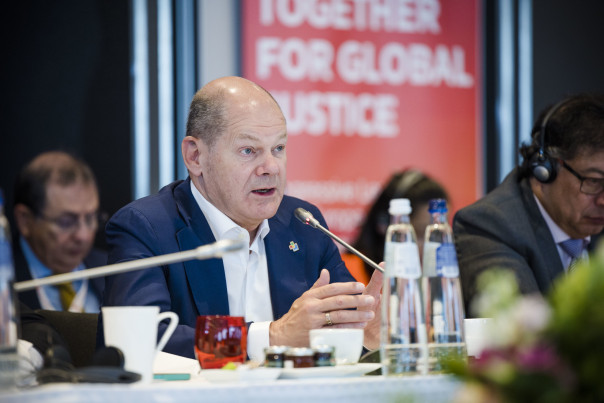 Шольц намерен &laquo;зажечь&raquo;