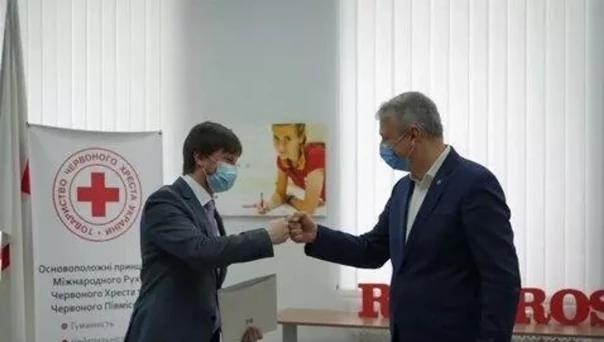 Сибига украинской аморальности. Без креста на шее против Красного Креста. Владимир Скачко