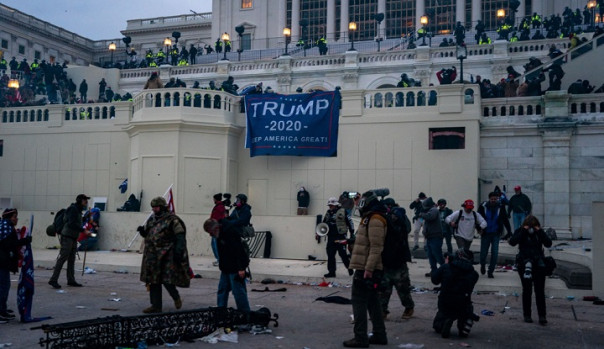 Скандал года? Спецслужбы подбросили в Минск второго "убийцу Кеннеди". Сергей Латышев