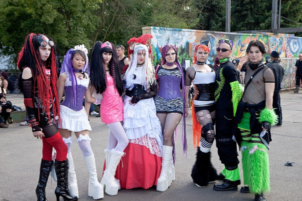 Социальная инженерия по лекалам Запада: как российское законодательство импортирует кризис традиционных институтов