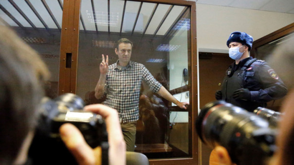 Супернаглость: Защита попросила освободить Навального | Все о деле Навального за 5 минут