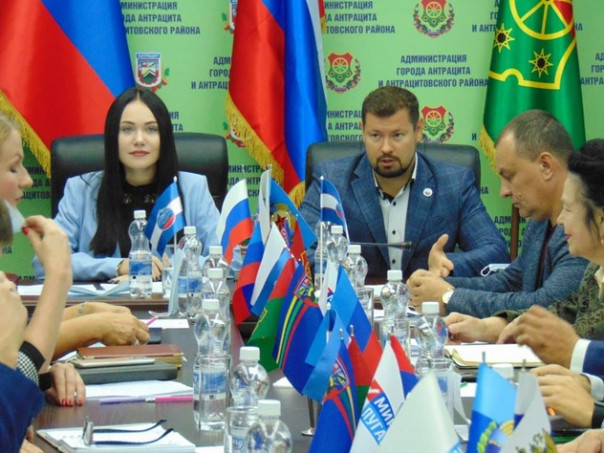 Сводка от НМ ЛНР 09.09.2021. Укрофашисты 9 раз за сутки нарушили "режим тишины". Спецгруппа нашла останки еще 15 жертв агрессии ВФУ в захоронении в Первомайске