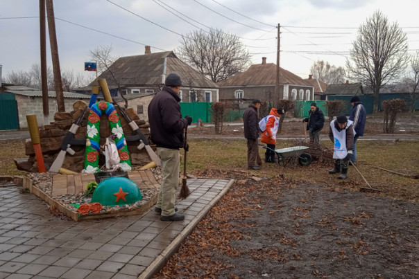 Сводка от НМ ЛНР 14.02.2022. Британские инструкторы в зоне "ООС" обучают ВСУшников стрельбе из NLAW, специалисты из Канады ПВО ВСУ работе с ПЗРК "Стингер"
