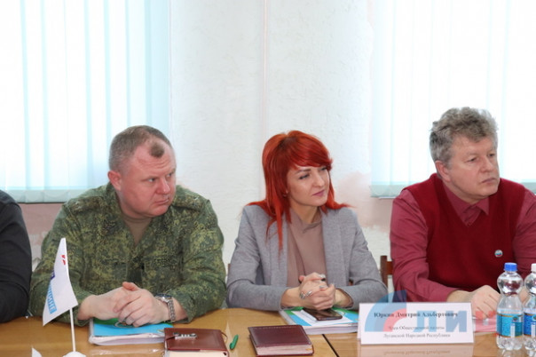 Сводка от НМ ЛНР 15.02.2021. Подрыв киевских силовиков в зоне "ООС" спровоцировал проверки в ВСУ.