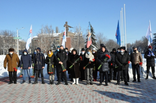 Сводка от НМ ЛНР 21.01.2021. Укрофашисты заминировали дорогу, ведущую к Золотому-5. Два ВСУшника получили обморожения из-за равнодушия командира