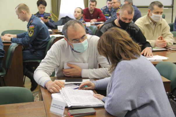 Сводка от УНМ ДНР 25.02.2021. Обстрелами укрофашистов в Еленовке повреждены три жилых дома. ВФУ продолжают обстрел по населённым пунктам Республики