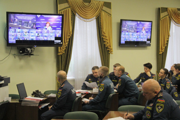 Сводка от УНМ ДНР 25.02.2021. Обстрелами укрофашистов в Еленовке повреждены три жилых дома. ВФУ продолжают обстрел по населённым пунктам Республики