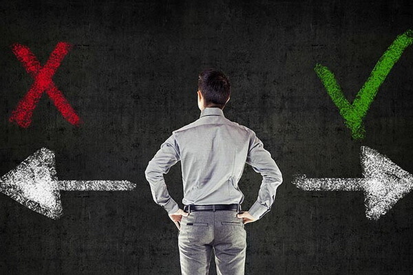 Удаленщикам грозят &laquo;смертью&raquo; карьеры, если те не вернутся в офисы. Им придется забыть о новых должностях и высоких зарплатах