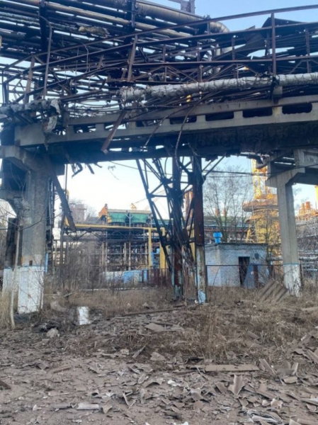 Укрофашисты обстреляли химическое предприятие &laquo;Стирол&raquo; в Горловке, более полсотни домов и объектов инфраструктуры ДНР повреждено за сутки