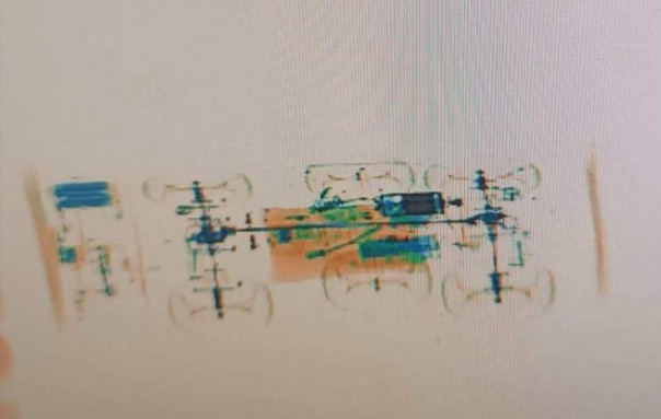 В молдавском аэропорту обнаружили игрушечный автомобиль со взрывчаткой, который отправили с Украины в Грузию