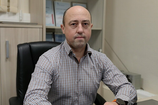 В России остановились продажи ноутбуков. На складах стареют сотни тысяч нераспроданных ПК. Грядут грандиозные скидки