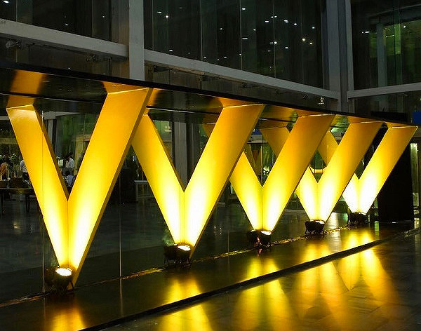 Veon списал $499 млн и ушел в убыток