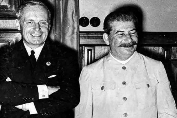 &laquo;Вражде между Германией и СССР кладётся конец&hellip;&raquo;